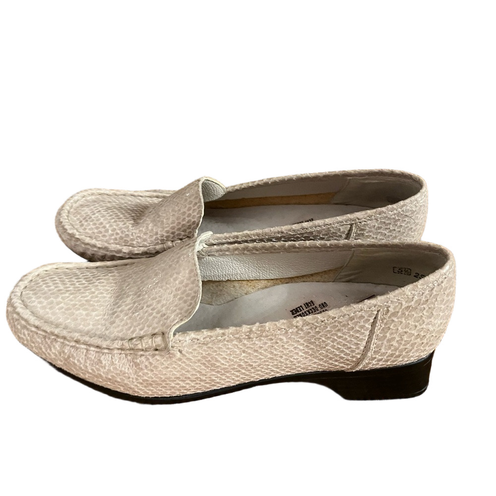Women's Patent Snake Loafers Rieker Antistress Beige/Cream Python Leather SZ 5.5